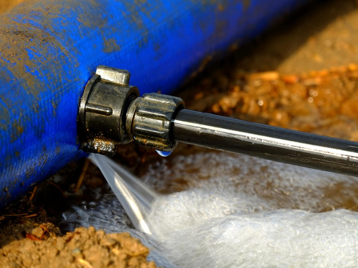 5 quick fixes for leaky pipes while you wait for repairs