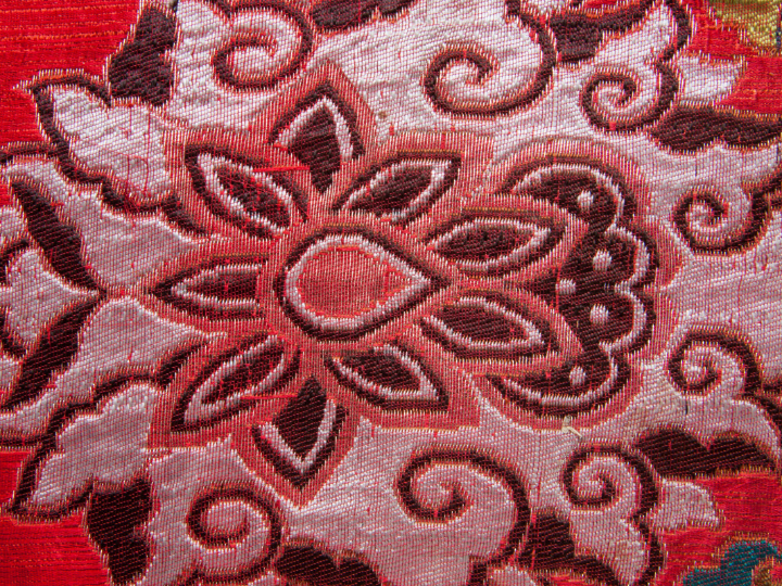 alfombra de vinilo tejido rayas marron leblon