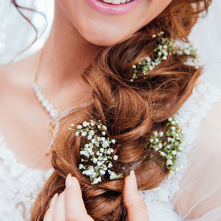 analisis y comparativa las mejores flores para vestidos de fiesta que marcan tendencia