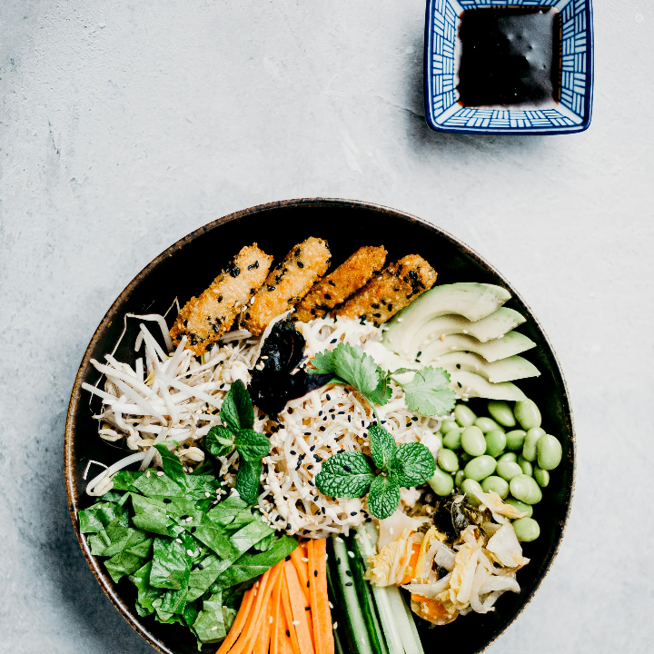 cena saludable aguacate y queso fresco una combinacion deliciosa