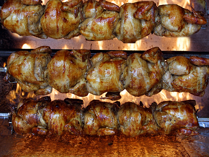 comida para llevar en asador de pollos pantaleon