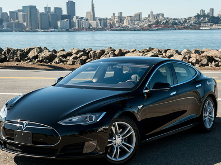 descubre el tesla model 3 long range autonomia extendida para viajes sin limites