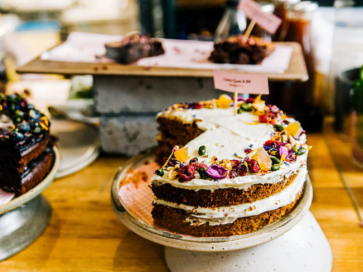las mejores opciones de reposteria vegana en madrid analisis y comparacion
