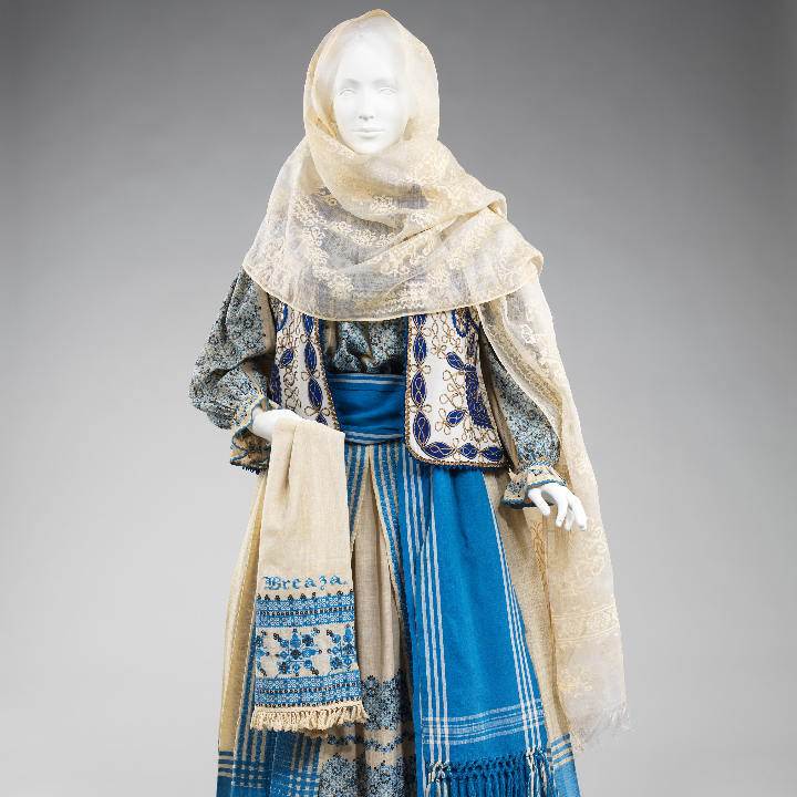 magazine romaneti in barcelona